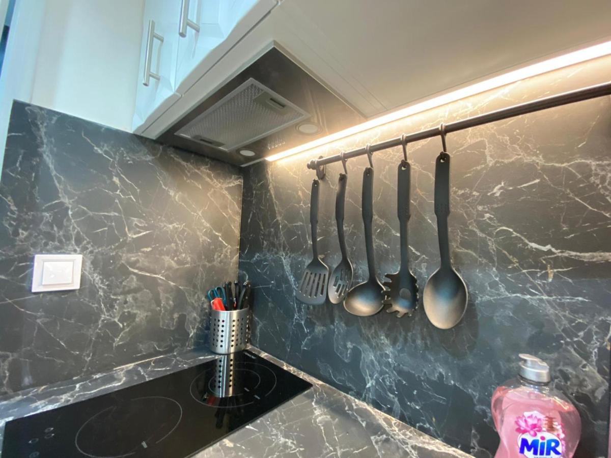 Beautiful Mini Loft Near Saint-Lazare Lejlighedshotel Paris Eksteriør billede